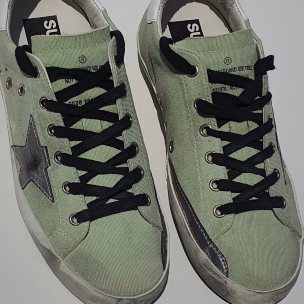 Brand new golden goose beautiful color green size 39 brand new!!